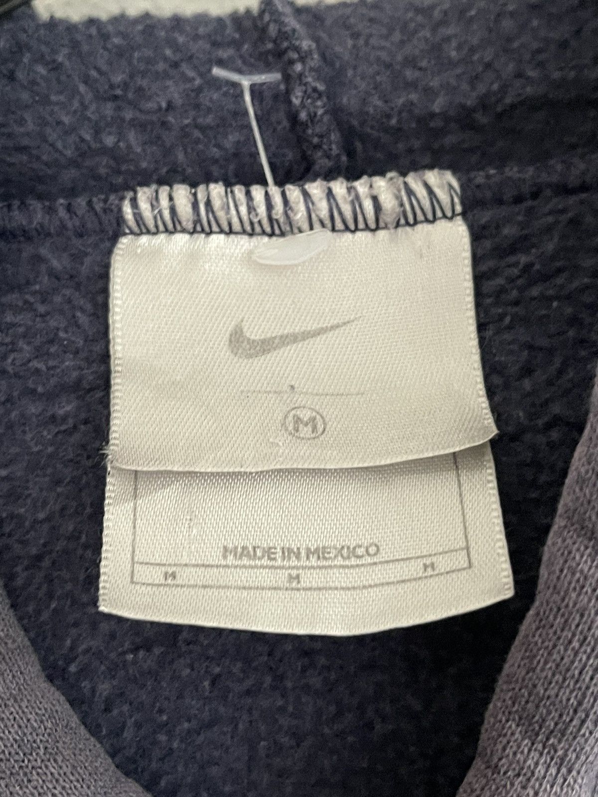 Nike Faded Vintage Y2K Nike Center Swoosh Hoodie Grey Tag Size US M / EU 48-50 / 2 - 5 Thumbnail