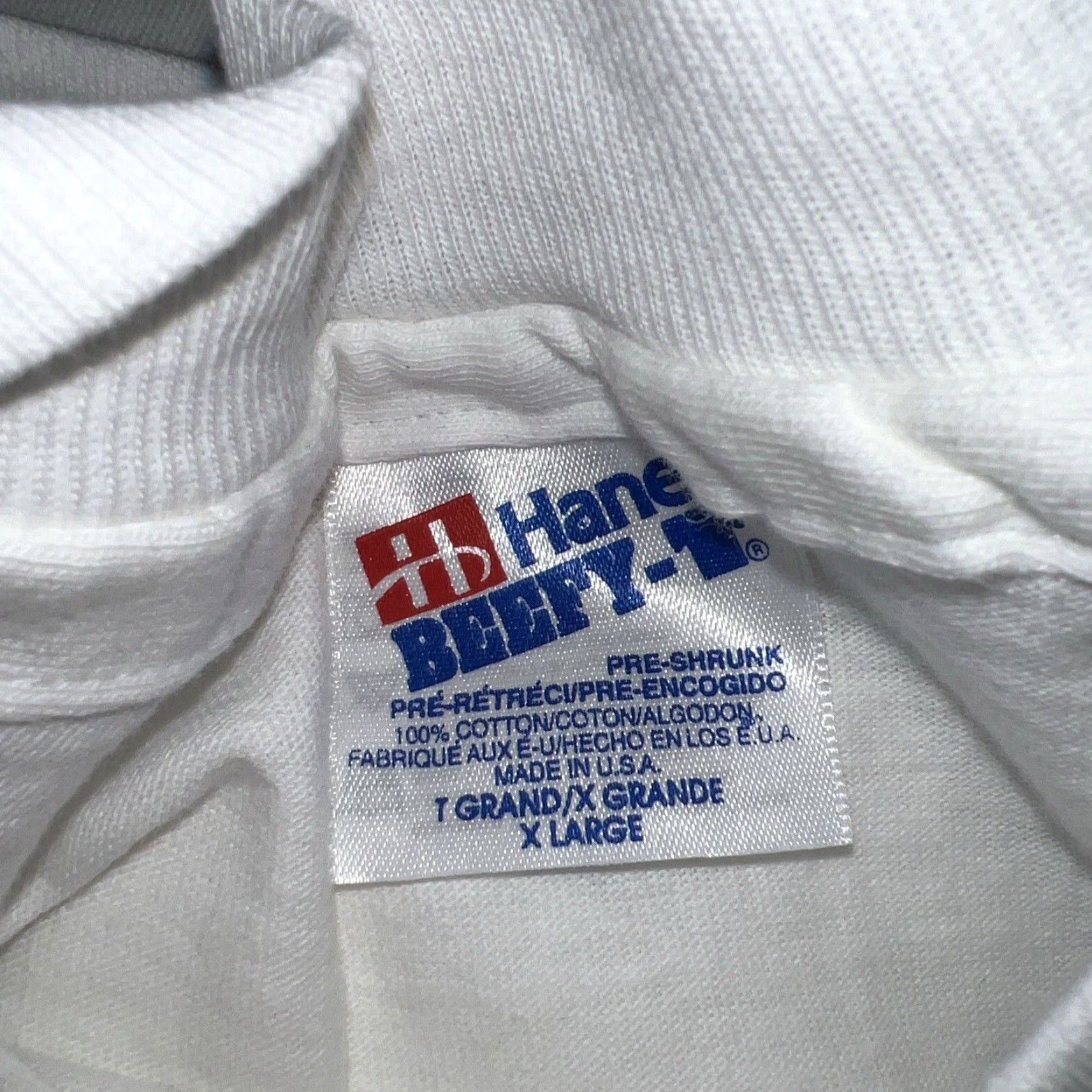 Hanes VINTAGE Hanes Beefy-T T-Shirt Mens XL White Star Theme Stitch 4 Star Catering? Size US XL / EU 56 / 4 - 5 Thumbnail