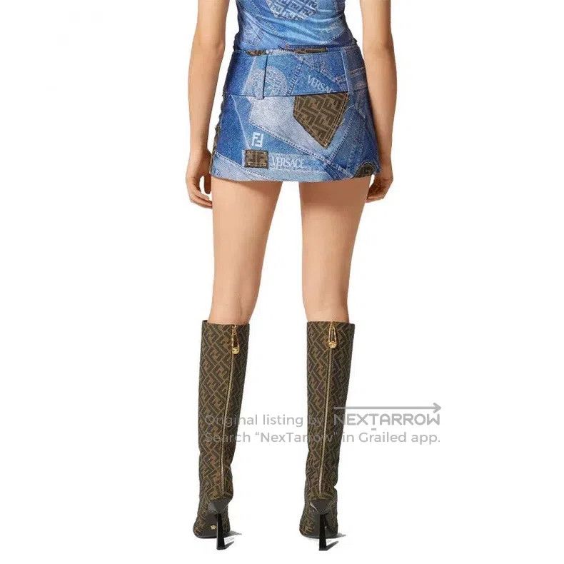 Versace Versace Co-branded letter-stitched denim skirt Size S / US 4 / IT 40 - 6 Thumbnail