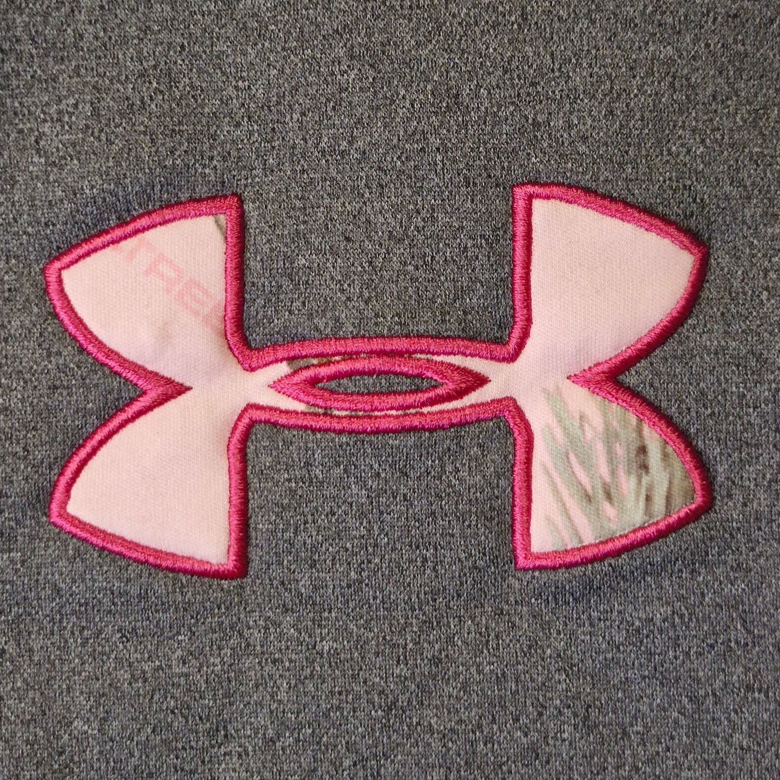Under Armour Under Armour Women’s Hoodie XL Gray Pink Cancer Awareness Size XL / US 12-14 / IT 48-50 - 2 Thumbnail