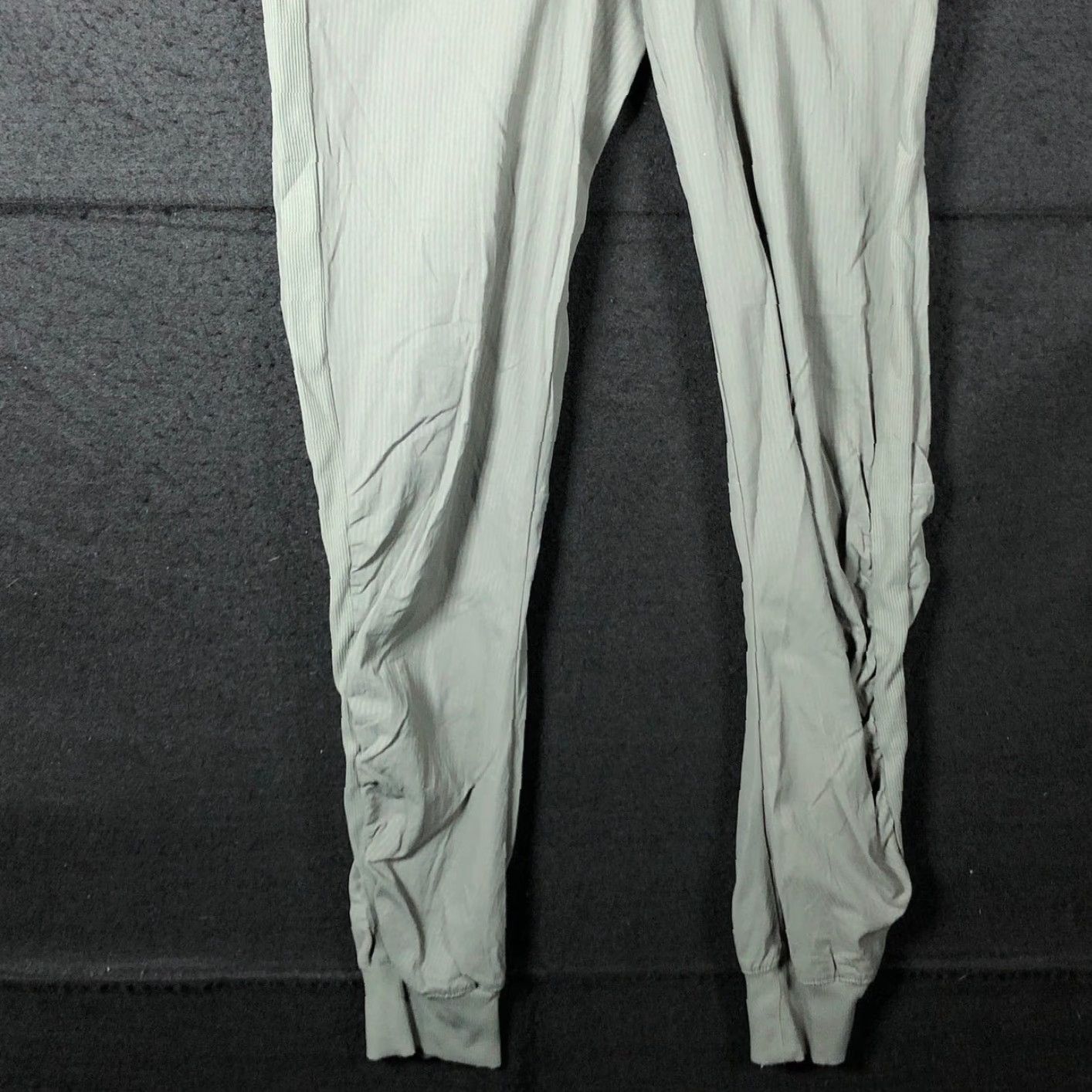 Lululemon Lululemon Womens Pants Green High Rise Pull On Beyond The Studio Jogger Stretch 0 Size 42" / US 20 - 3 Thumbnail