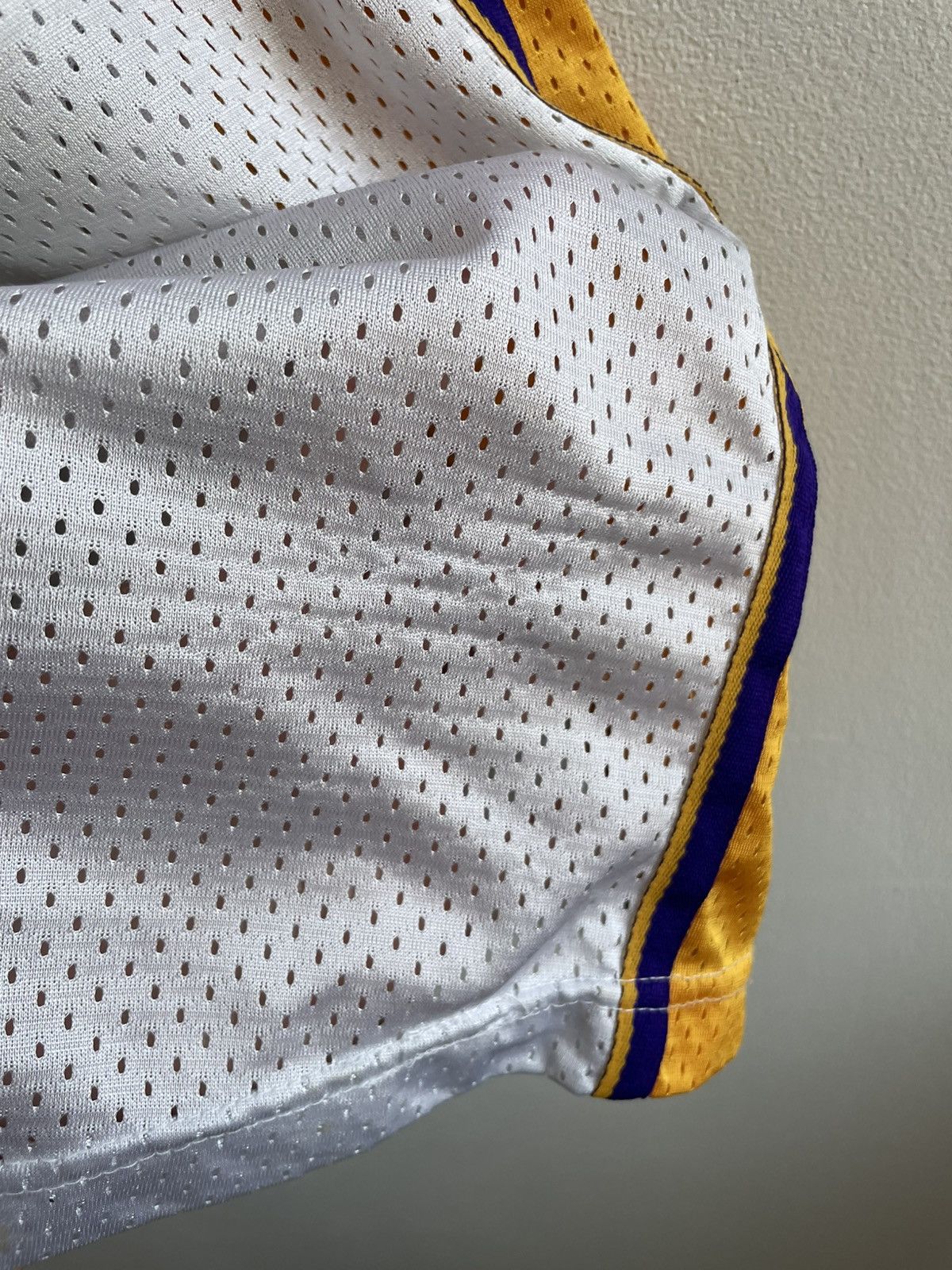 Nike LOS ANGELES LAKERS #8 KOBE BRYANT BASKETBAL NBA SHIRT JERSEY Size US XL / EU 56 / 4 - 14 Thumbnail