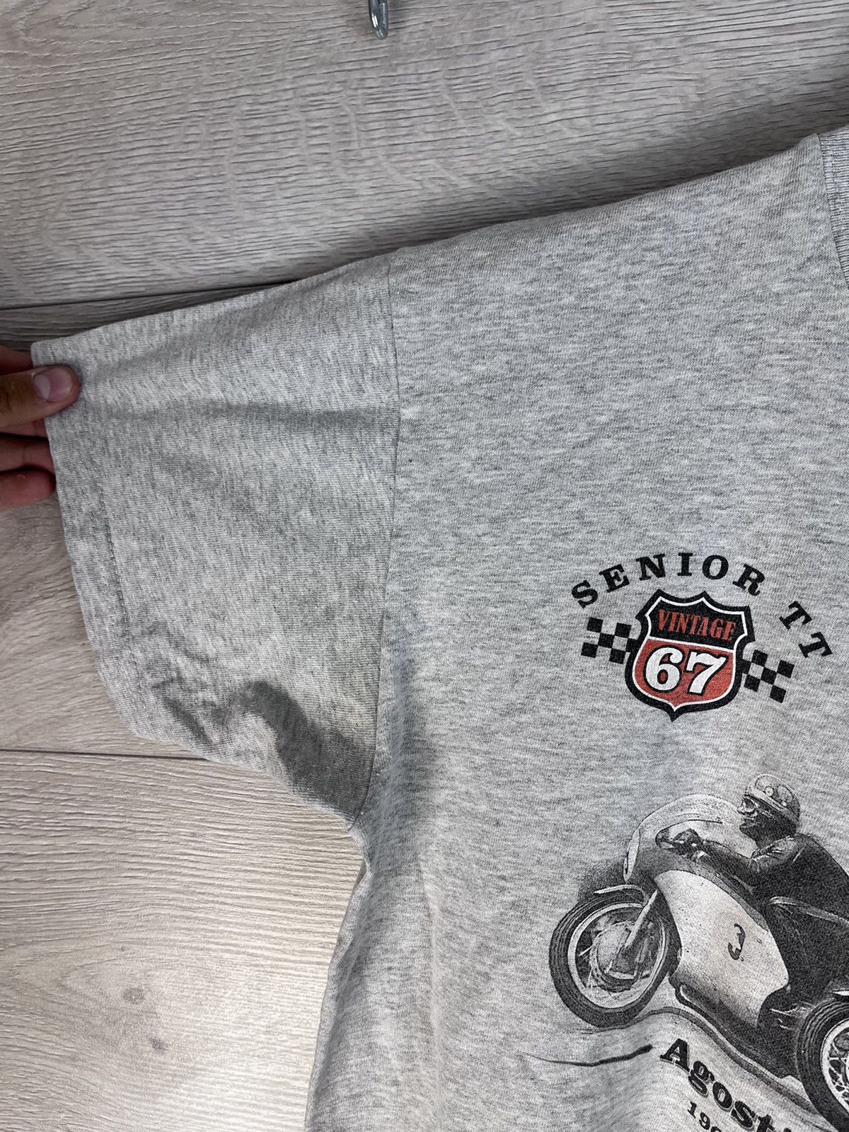 Fruit Of The Loom Vintage men’s t-shirt Moro merch Agostini V Hailwood size m Size US M / EU 48-50 / 2 - 5 Thumbnail