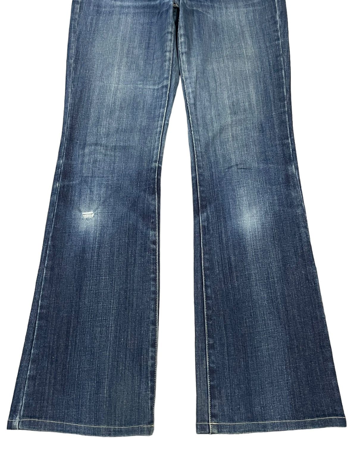 Japanese Brand Vintage Y2K Uniqlo UJ Fade Wash Distressed Bootcut Jeans Size US 28 / EU 44 - 4 Thumbnail