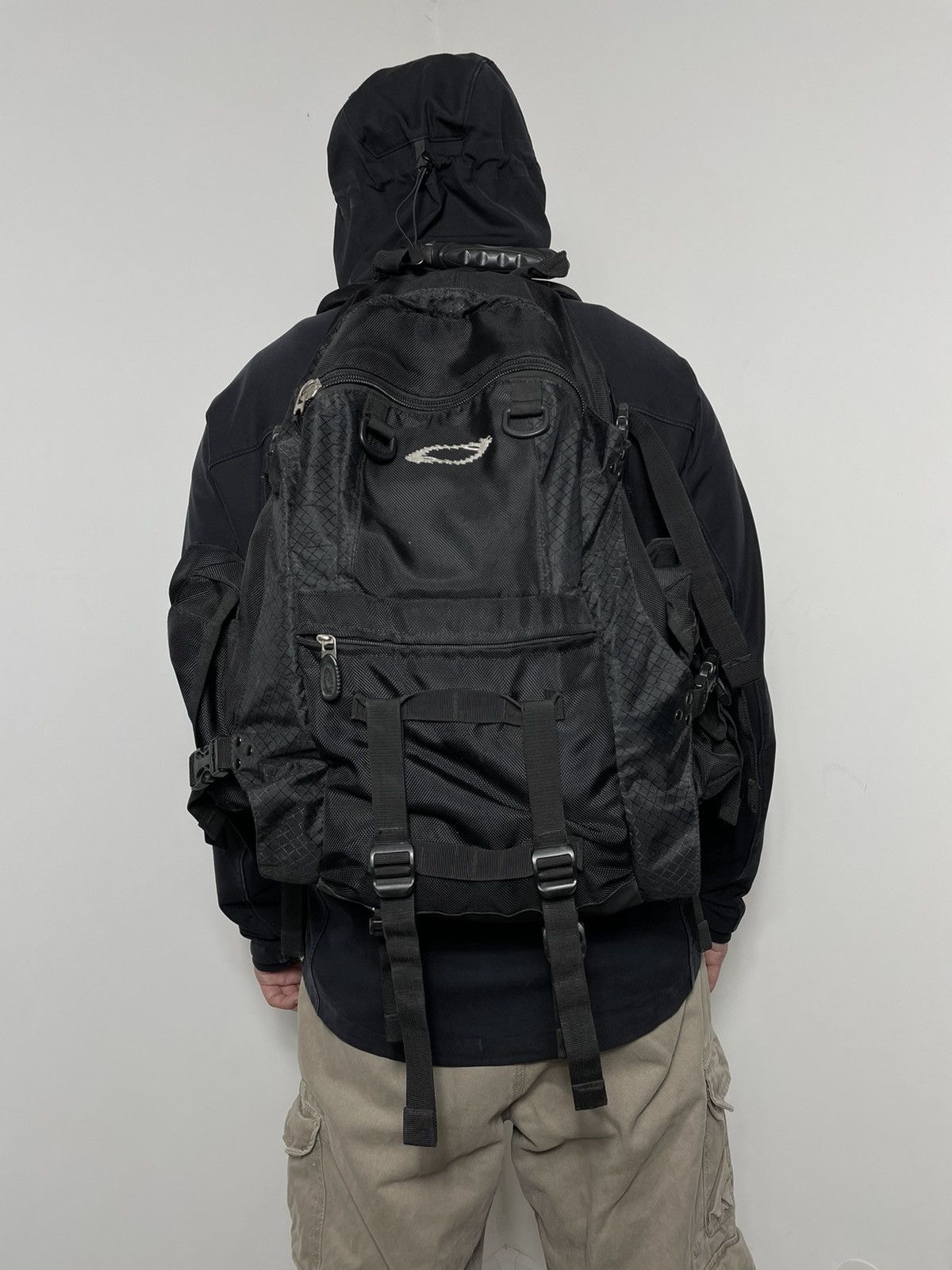 Japanese Brand × Oakley × Streetwear Oakley Archive Y2K