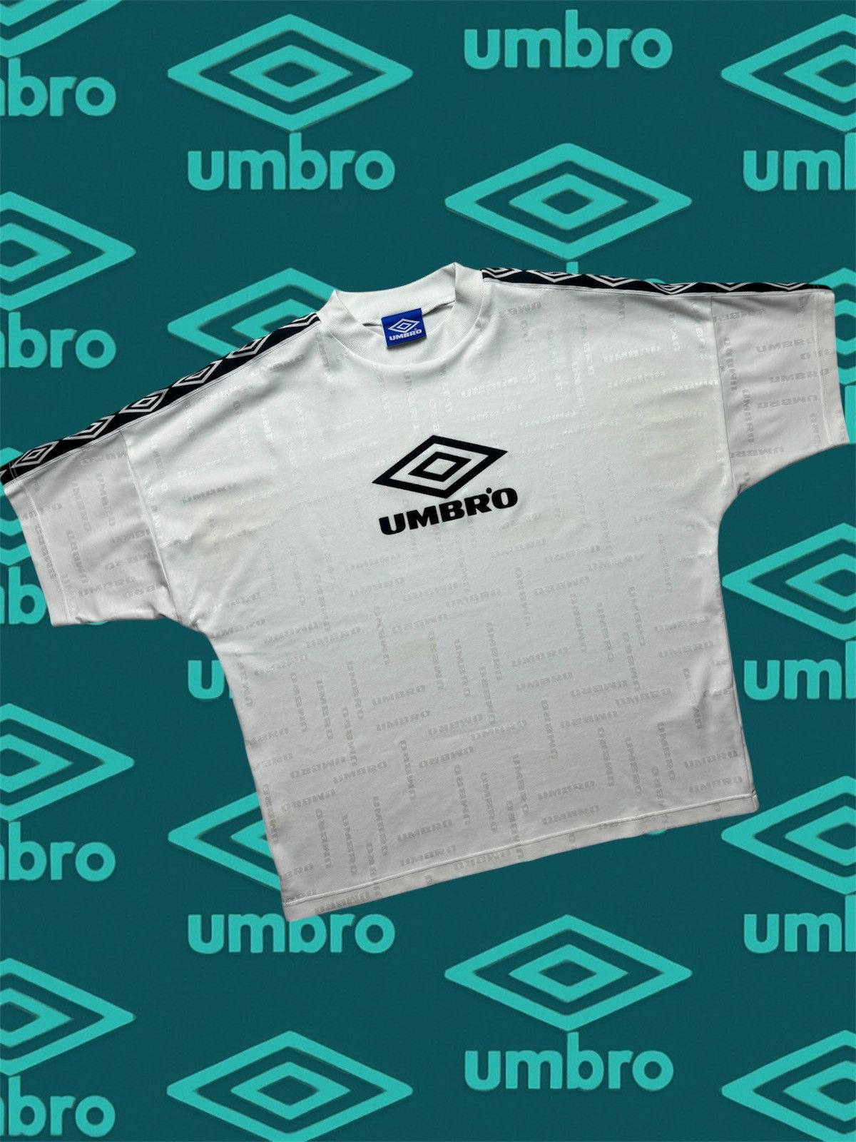 Umbro Vintage Umbro Tee multilogo jersey monogram L Size US L / EU 52-54 / 3 - 1 Thumbnail