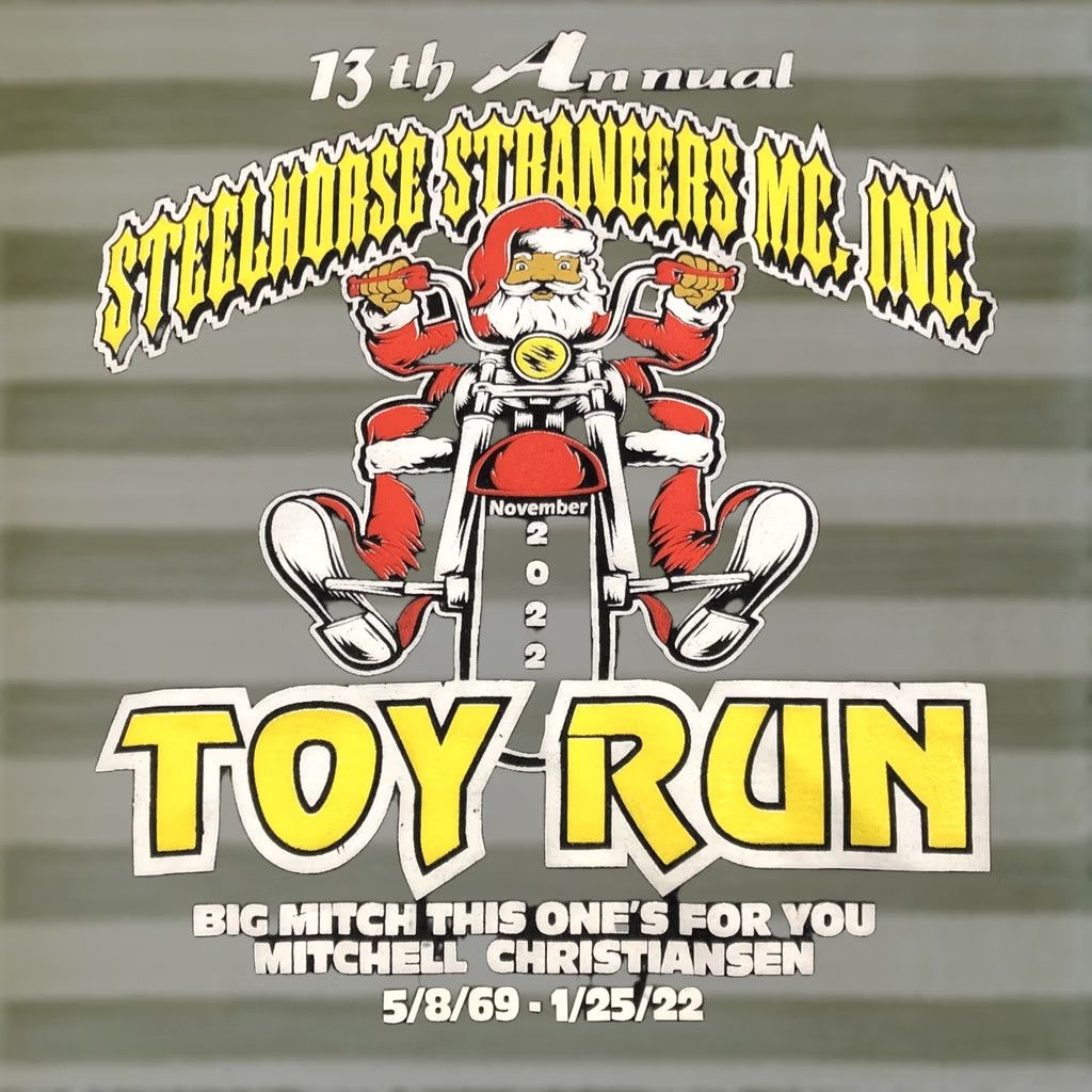 Port & Company VINTAGE Santa Claus Motorcycle T-Shirt Steelhorse Strangers of NC Toy Run 2022 XL Black Men Graphic Tee 2000s Size US XL / EU 56 / 4 - 1 Thumbnail
