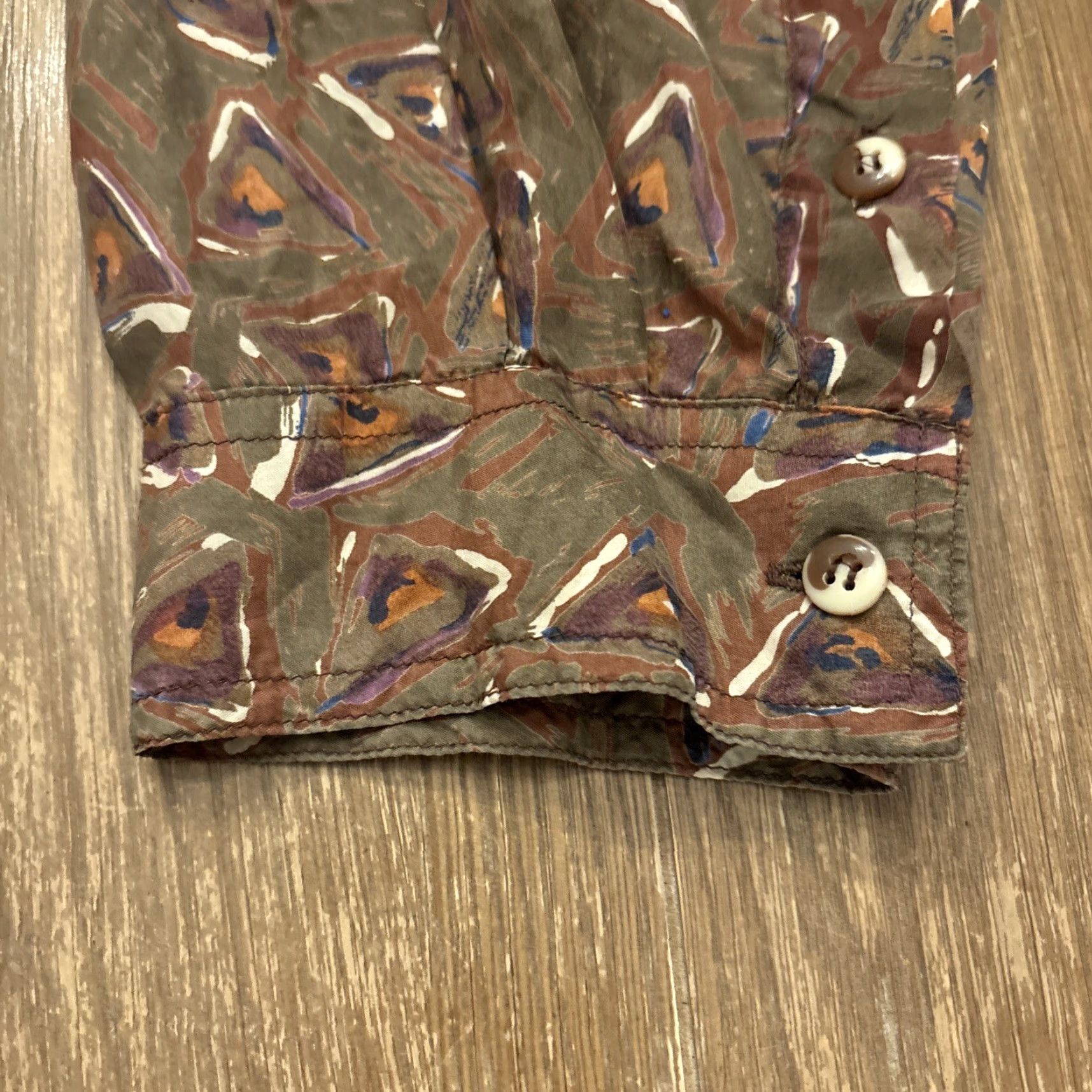Vintage VINTAGE Number One Silk Shirt Button-Up Geometric Mens L Green 100% Silk Y2K Designer Modern Fit Size US L / EU 52-54 / 3 - 2 Thumbnail