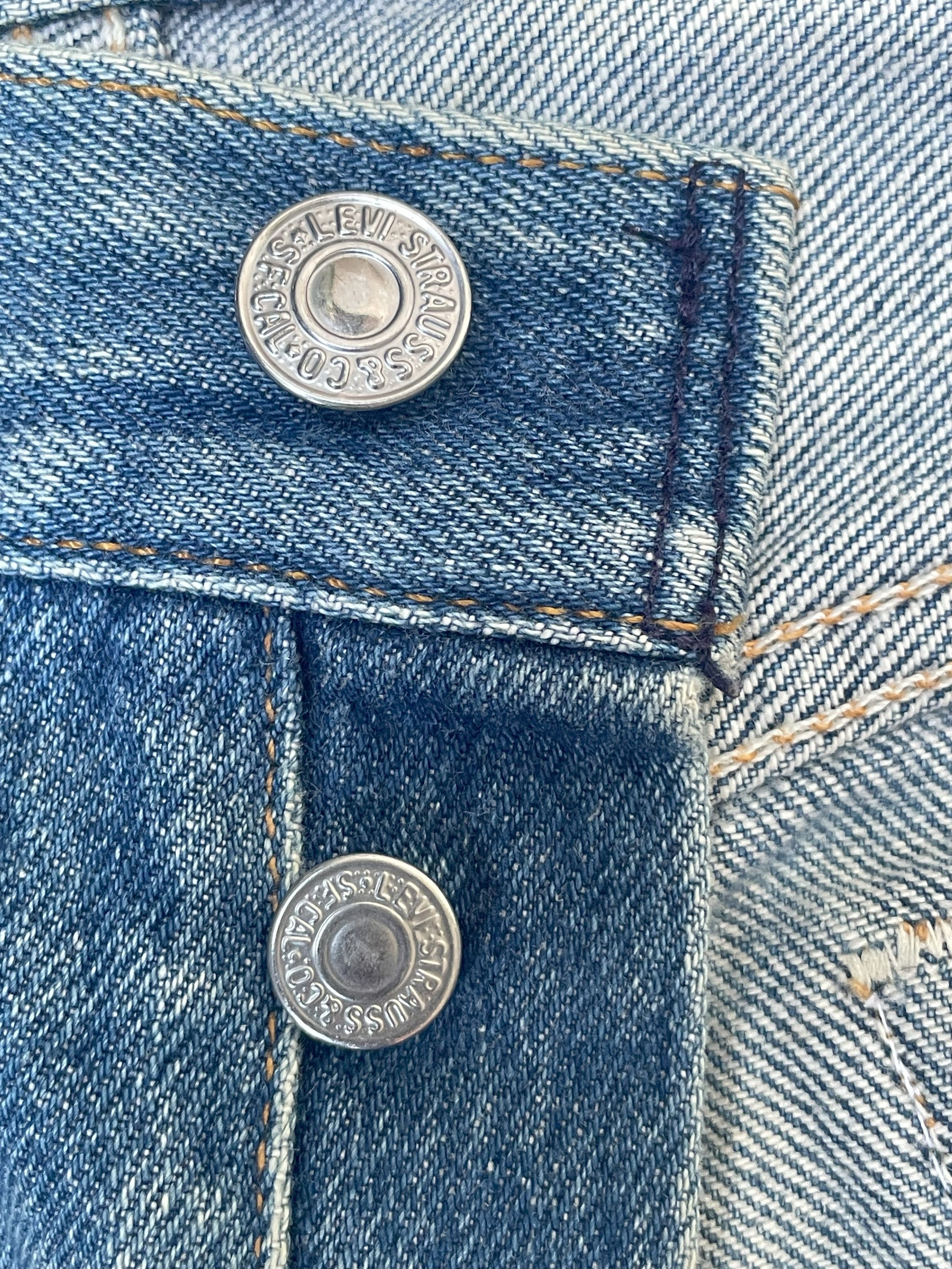 Levi's Vintage 1994 Levis 501 XX Distresed Size US 34 / EU 50 - 14 Thumbnail