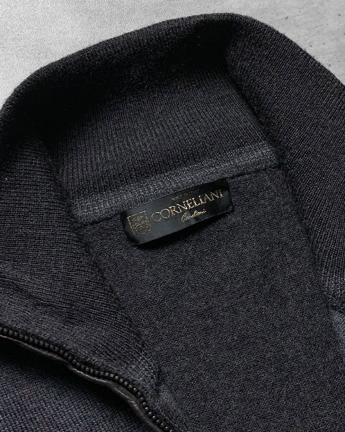 Corneliani Corneliani Knitted Zip Up Sweater - M Size US M / EU 48-50 / 2 - 4 Thumbnail