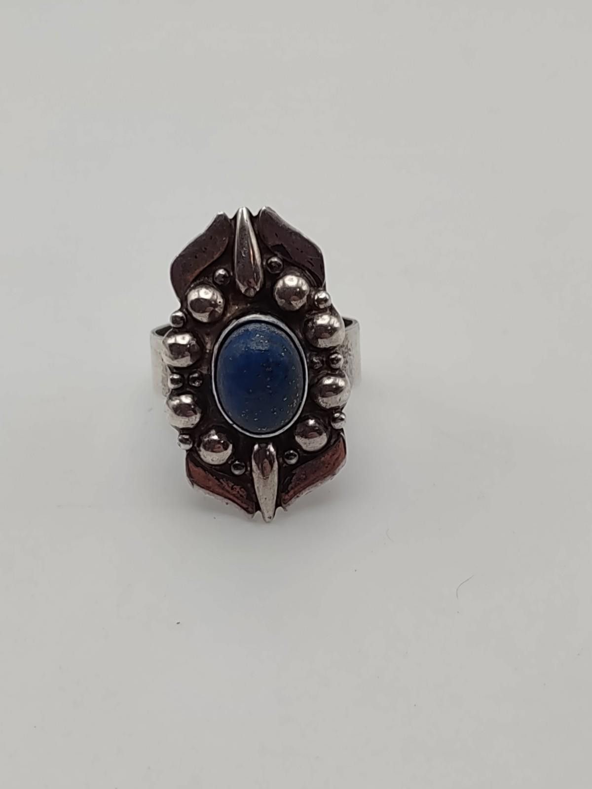 The Unbranded Brand Sterling Silver Lapis Southwestern Style Ring Size 7.5 Size ONE SIZE - 1 Thumbnail
