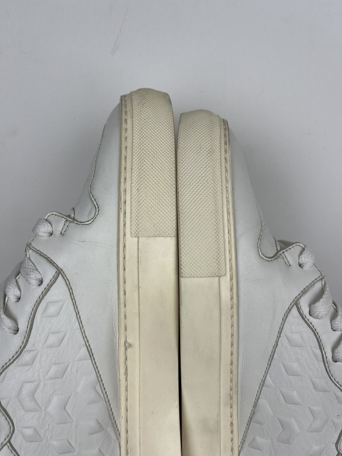 Balenciaga Balenciaga Embossed Leather Lowtop Sneakers Size US 7.5 / EU 40-41 - 13 Thumbnail