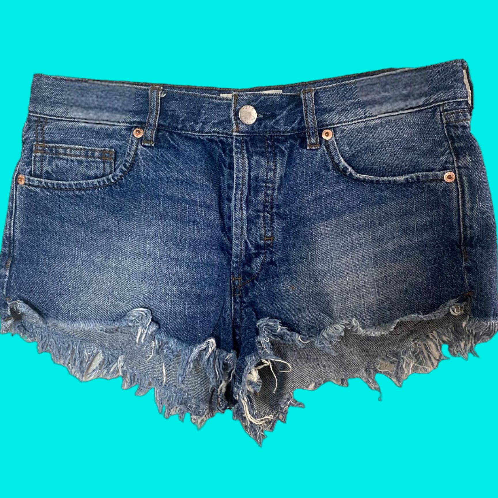 Free People VINTAGE Free People We The Free Jean Shorts Womens 27 Blue Denim Raw Hem Cut Off Size 27" / US 4 / IT 40 - 1 Thumbnail
