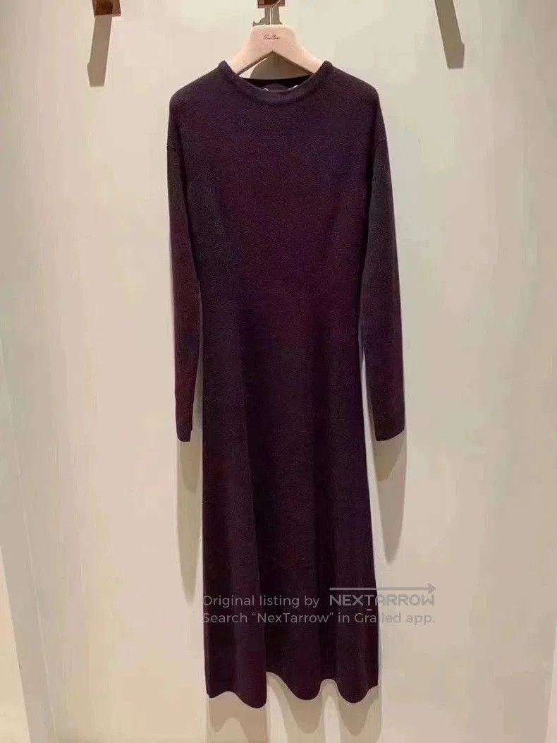 Loro Piana Loro Piana Baby Cashmere Dress. Size US 38 / EU 54 - 2 Thumbnail