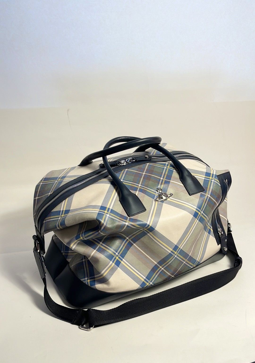 Vivienne Westwood Vivienne Westwood GREEN/blue Tartan Duffle bag NWT SS13 Size ONE SIZE - 3 Thumbnail