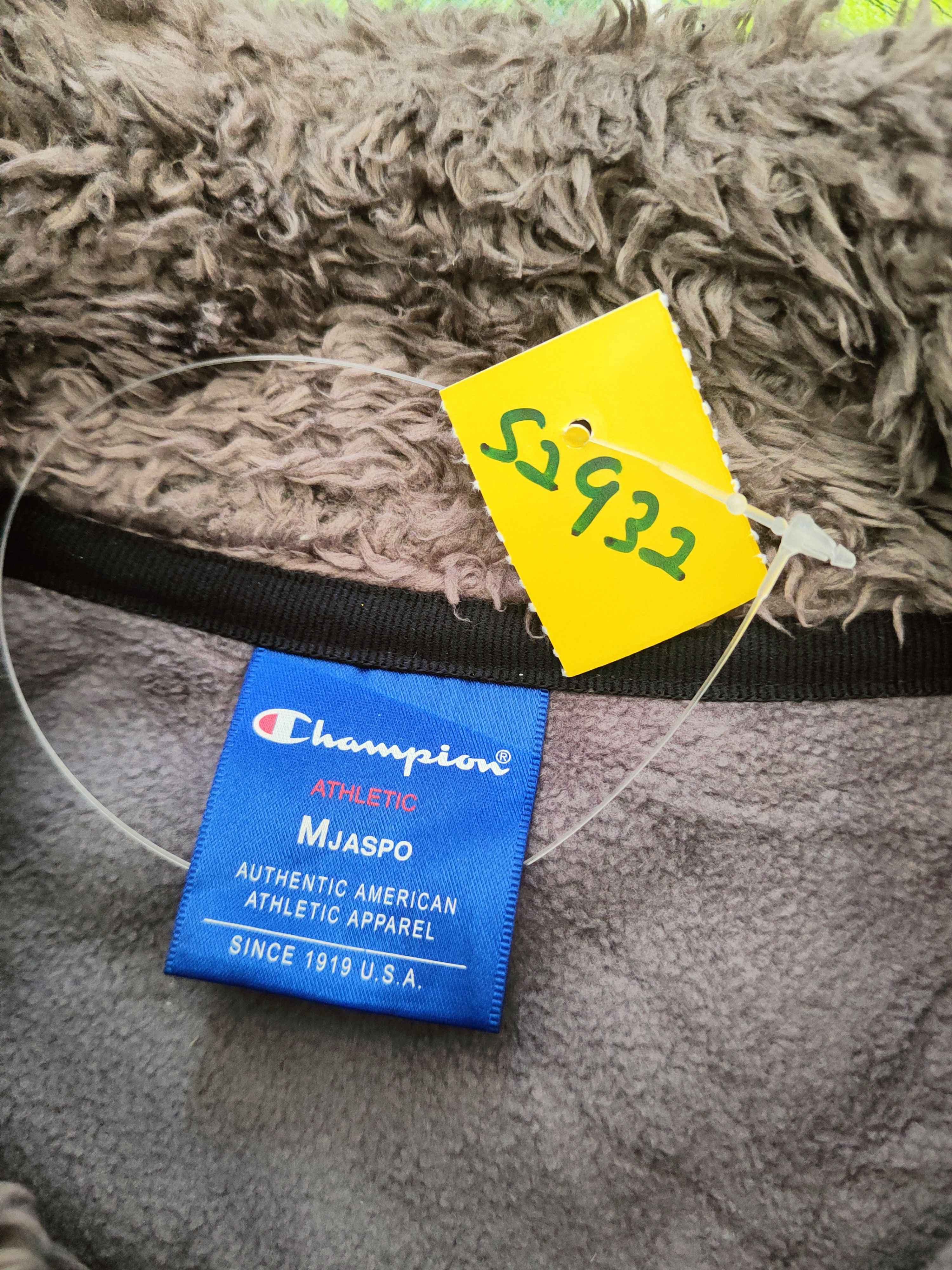 Champion Champion Dark Gray fleece Fur Mohair Sweaters #S2932 Size US M / EU 48-50 / 2 - 13 Thumbnail