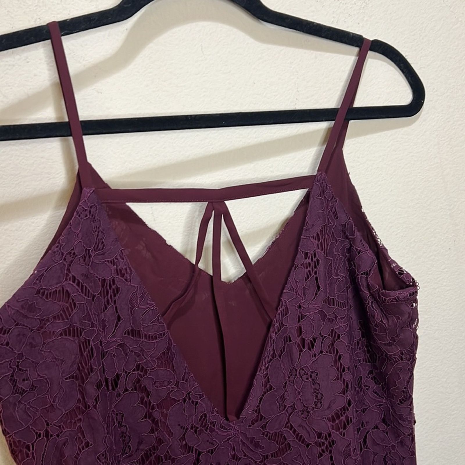 Chaser Brand Chaser Plum Vintage Lace Midi Dress Size M Size M / US 6-8 / IT 42-44 - 6 Thumbnail