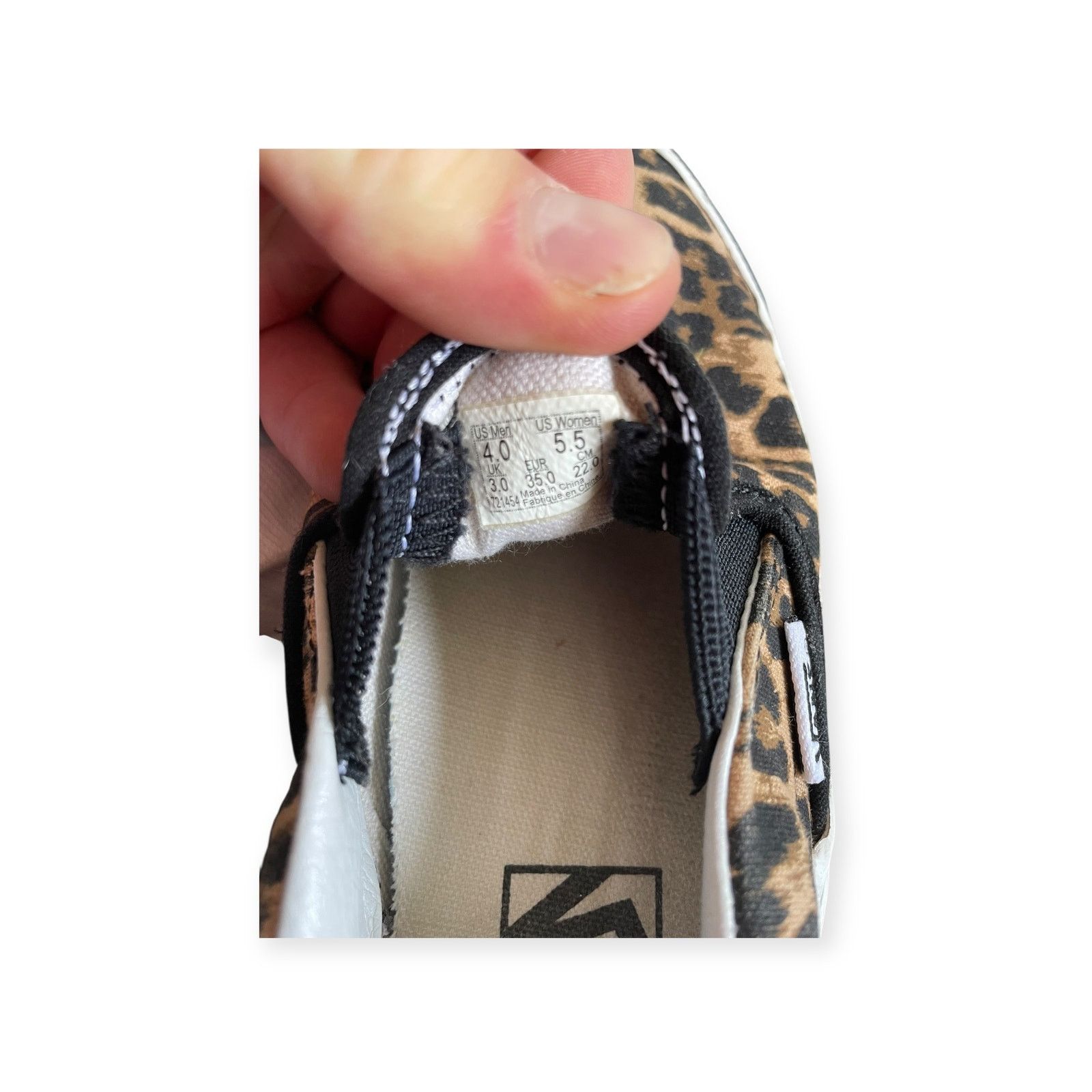 Vans Vans Classic Slip-On - Leopard, Checkerboard & Solid Grey Size US 6 / IT 36 - 4 Thumbnail