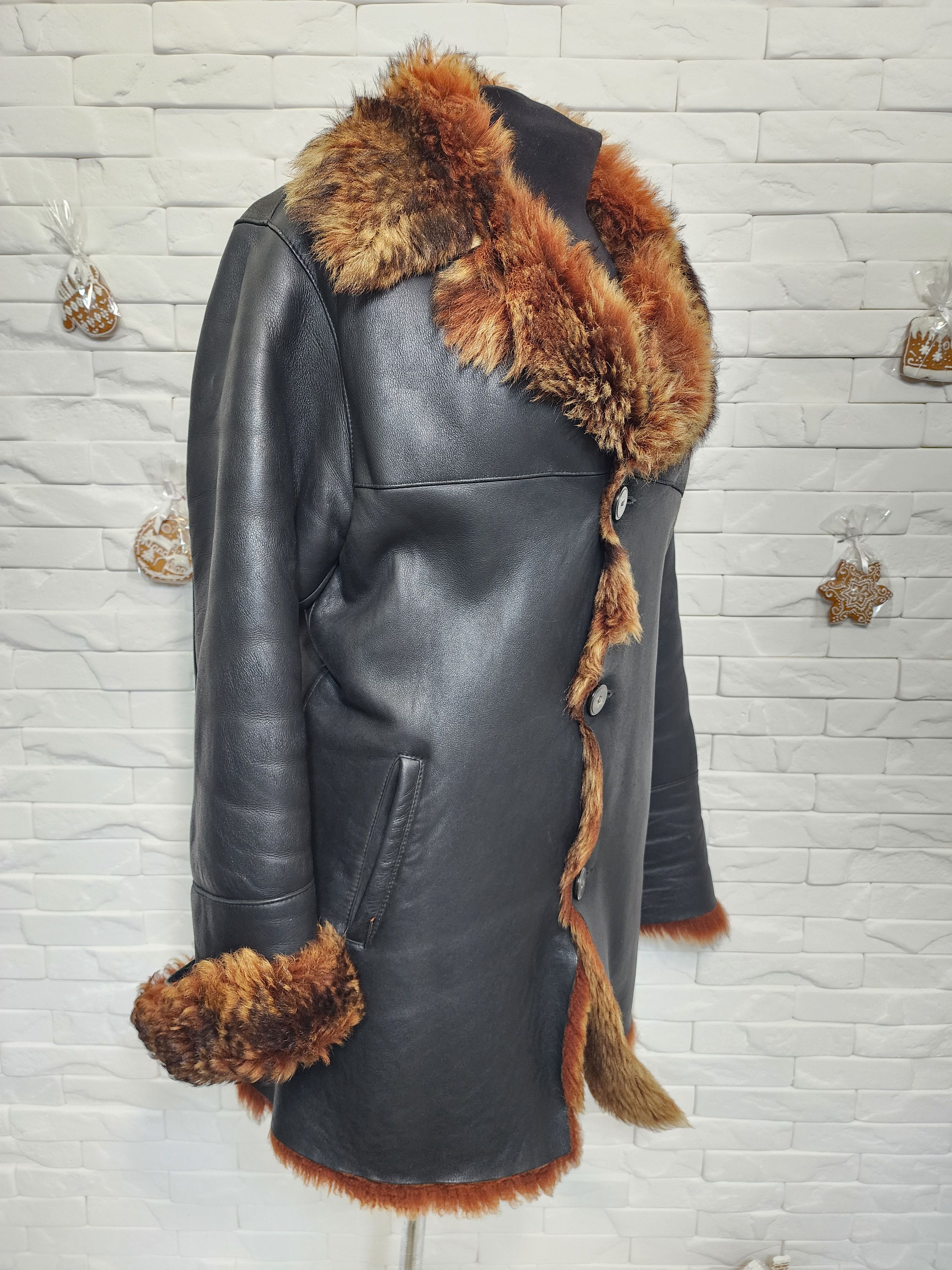 Furla Men's Black Sheepskin Coat: Button-Up Genuine Fur Size US L / EU 52-54 / 3 - 3 Thumbnail