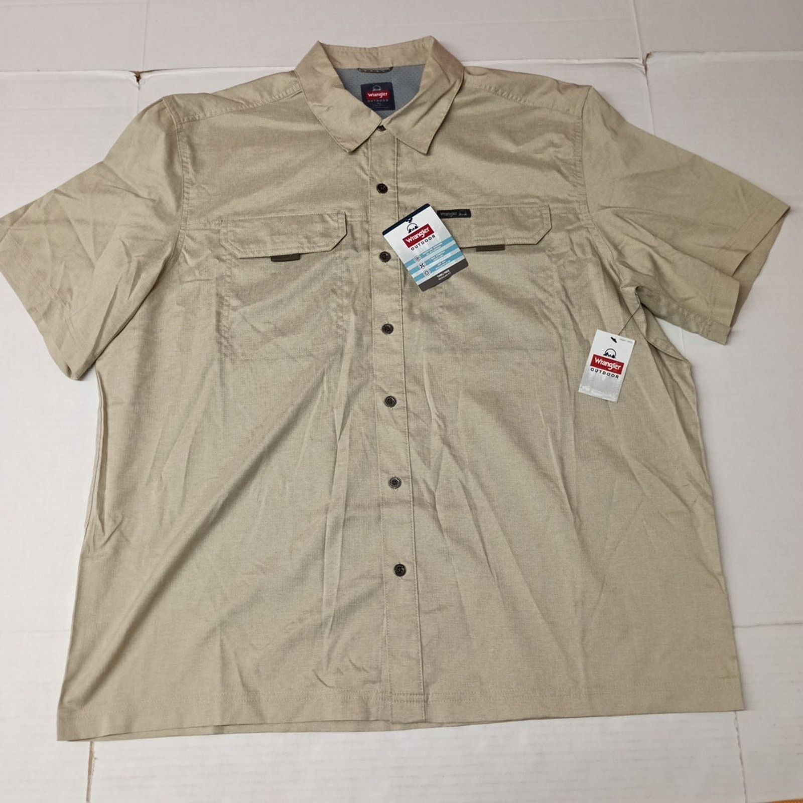 Wrangler Wrangler Men's XL Beige Thru Hike Shirt Vented UPF 40+ Size US XL / EU 56 / 4 - 1 Thumbnail