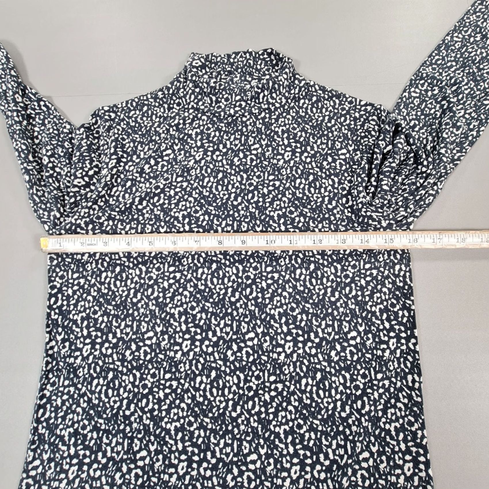 Vintage Brora T-Shirt Womens Blue 8 UK Long Sleeves Animal Print Top High Neck Stretch Size M / US 6-8 / IT 42-44 - 4 Thumbnail