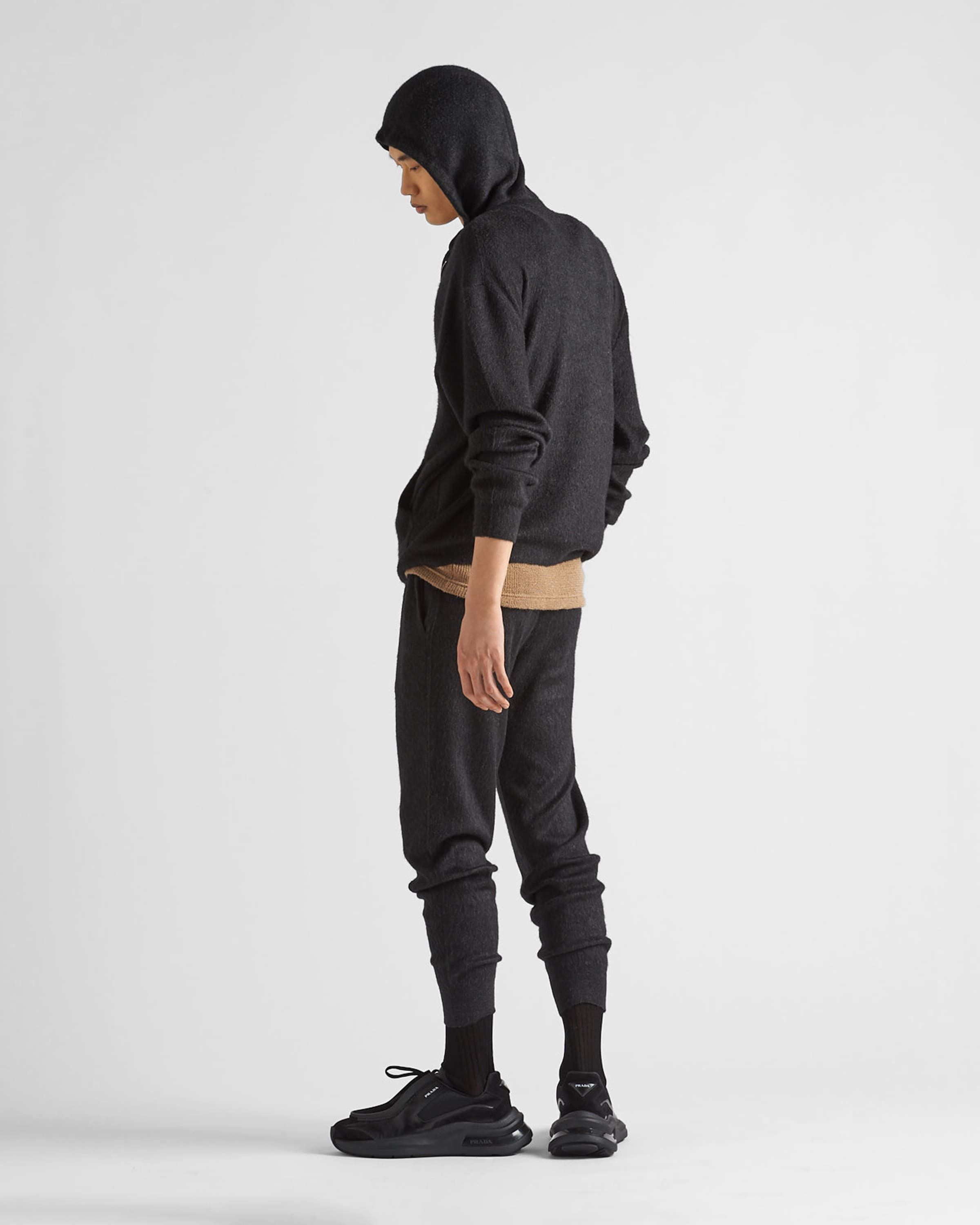 Prada o1bcso1str1025 Cashmere And Silk Knit Pants in Black Size US 36 / EU 52 - 4 Thumbnail