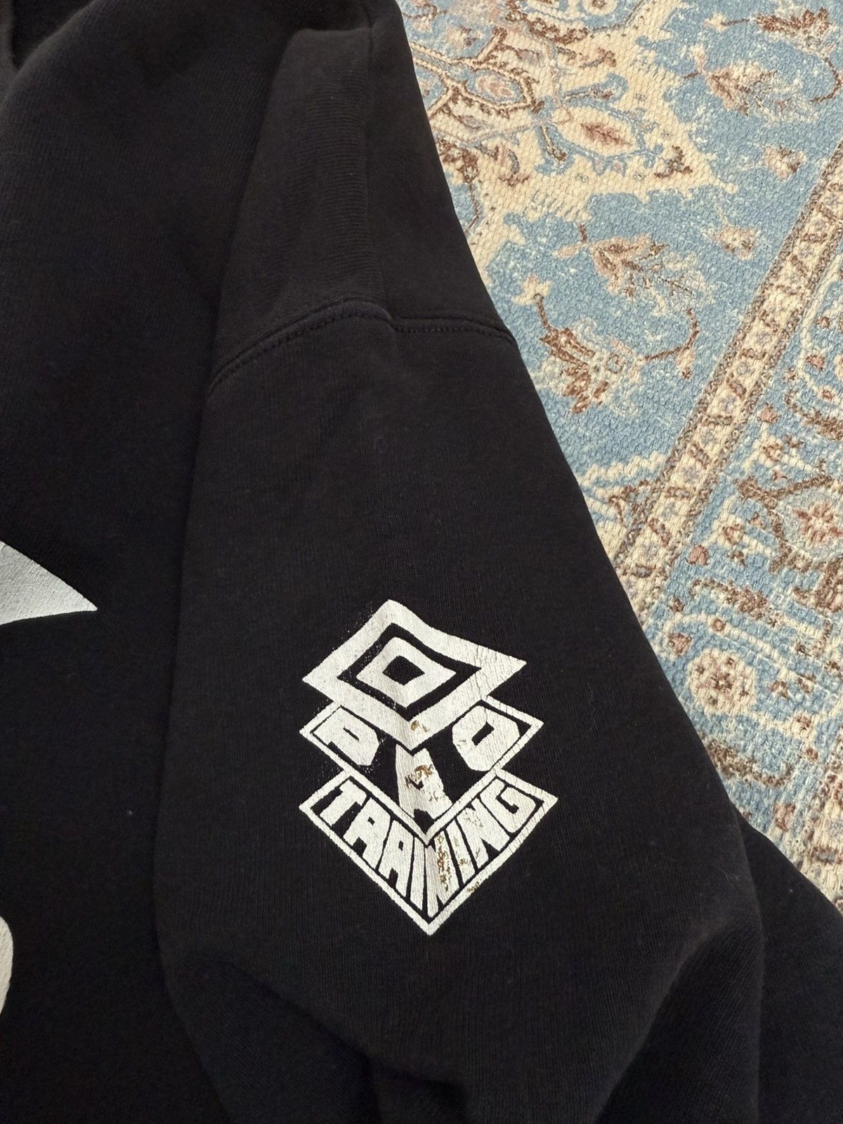 Umbro Iconic 90s Umbro Vintage Big Logo Sweatshirt Size US L / EU 52-54 / 3 - 4 Thumbnail
