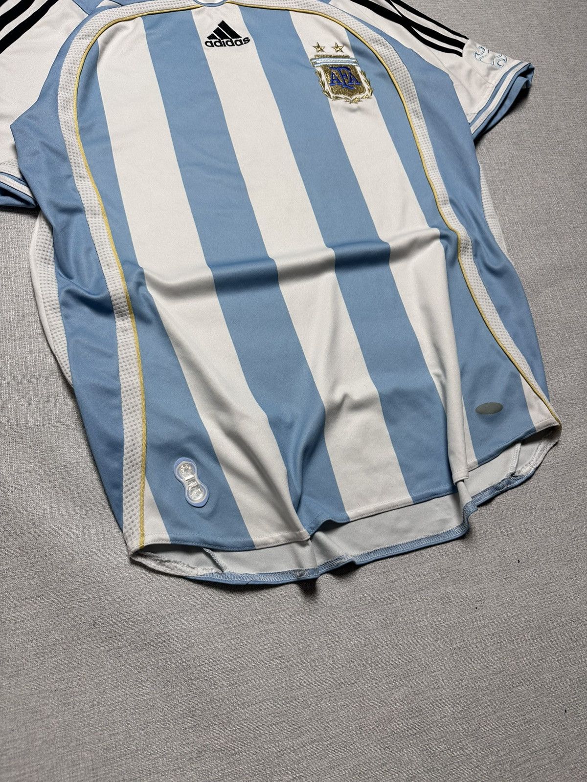 Adidas × Vintage Argentina 2008 jersey soccer Messi retro fifa wolf cup Size US S / EU 44-46 / 1 - 6 Thumbnail
