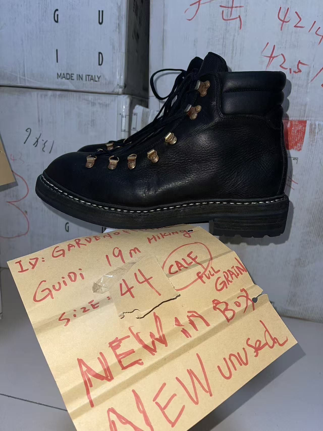 Guidi Guidi 19m hiking boots Size US 11 / EU 44 - 2 Thumbnail