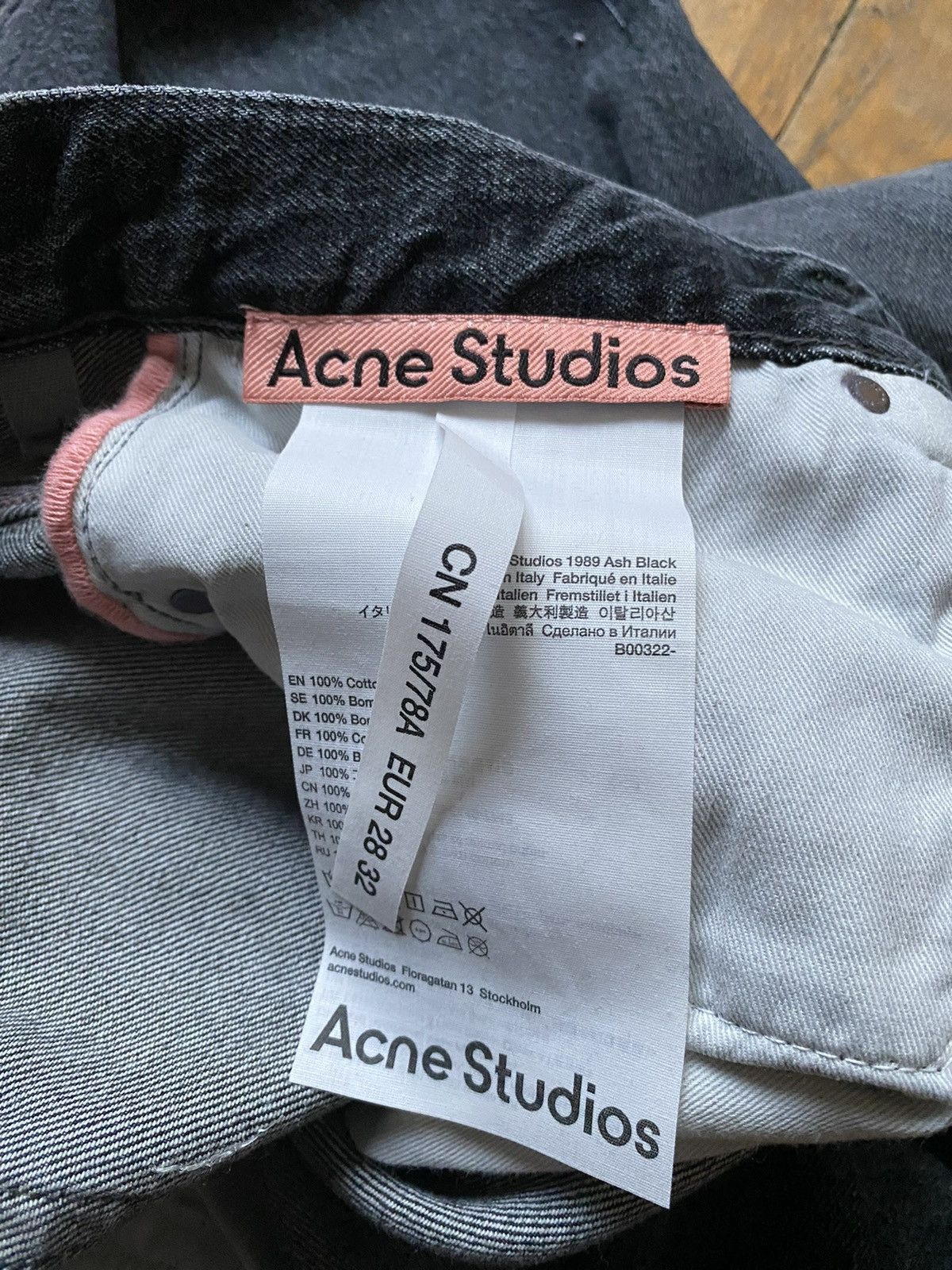Acne Studios 1989 Ash Black | Grailed 
