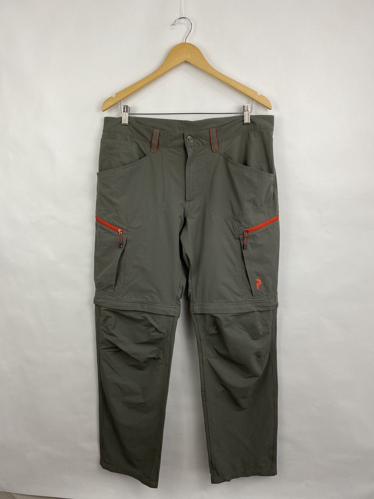 Peak Performance Peak Performance Outdoor Mountain Transformer Pants Shorts Size US 34 / EU 50 - 2 Thumbnail