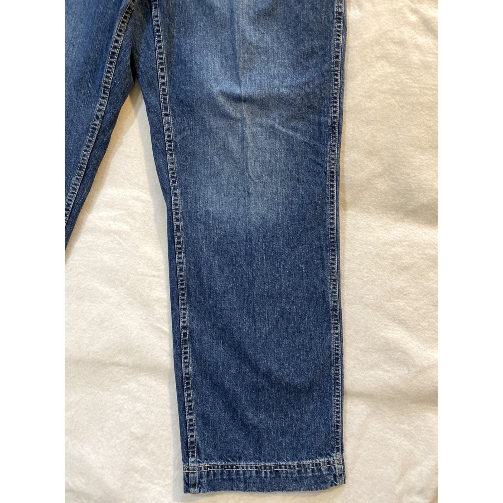 Eddie Bauer Eddie Bauer Jeans Men’s 36x32 Straight Leg Blue Denim Pants Regular Wash Mid Rise Pocketed 36 32 Mens Jeans Size US 36 / EU 52 - 2 Thumbnail