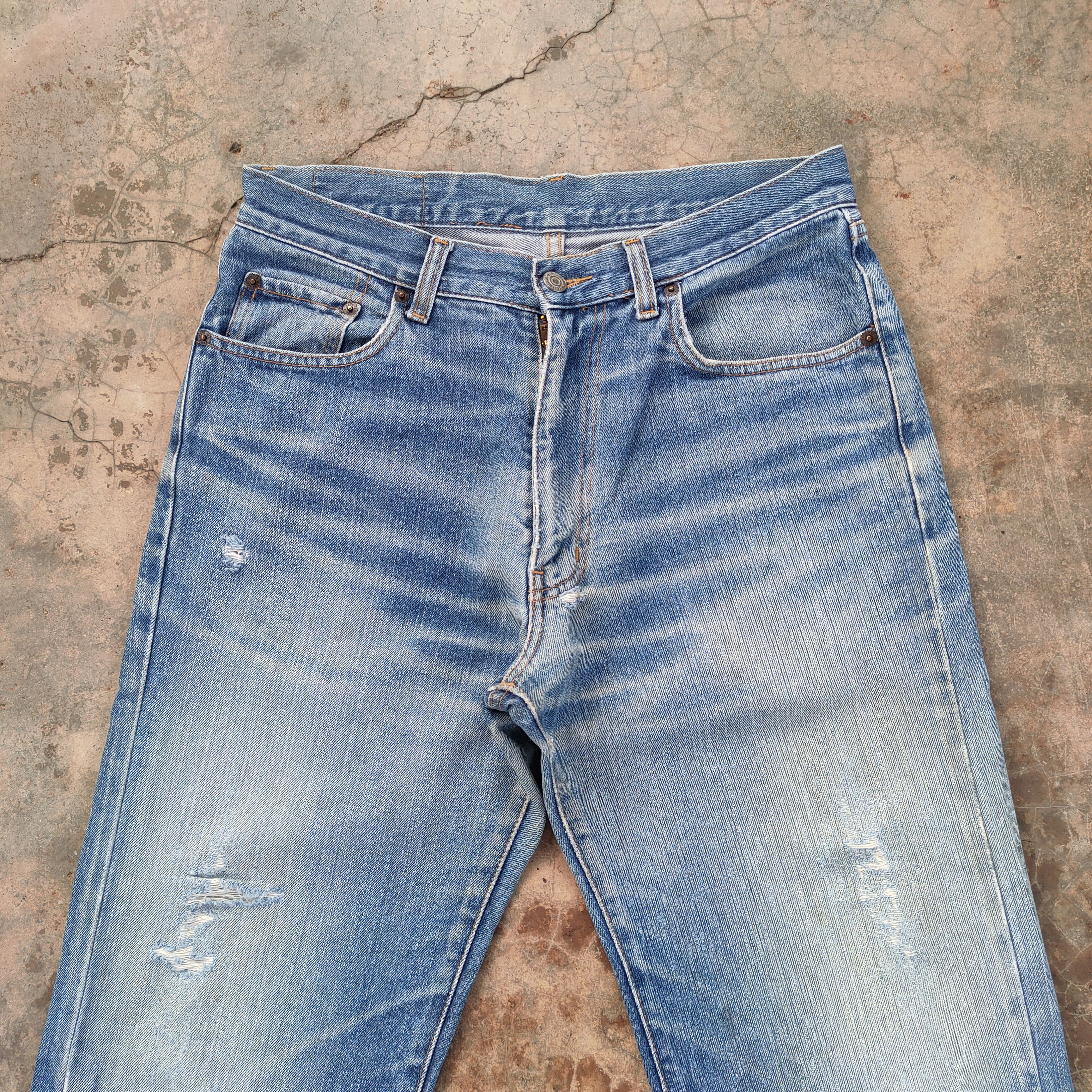 Japanese Brand VINTAGE JAPANESE FADED DISTRESSED DENIM JEAN PANTS Size US 31 - 3 Thumbnail