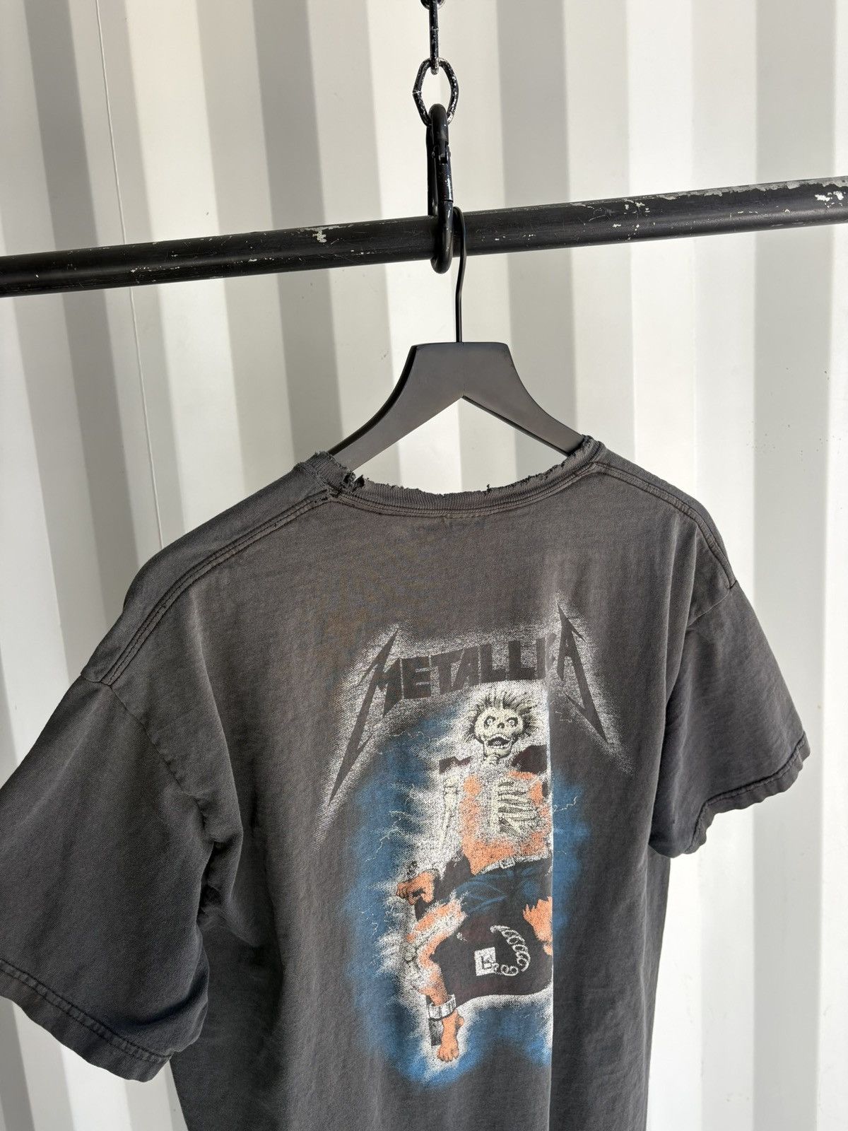 Band Tees Vintage Metallica Metal Up Shirt Faded Distressed Grunge Size US XL / EU 56 / 4 - 3 Thumbnail
