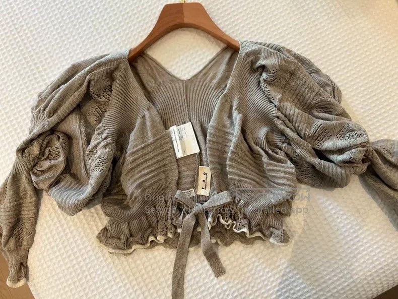 Comme des Garcons Comme Des Garcons size one-size-fits-all Knitted sweater Size S / US 4 / IT 40 - 4 Thumbnail