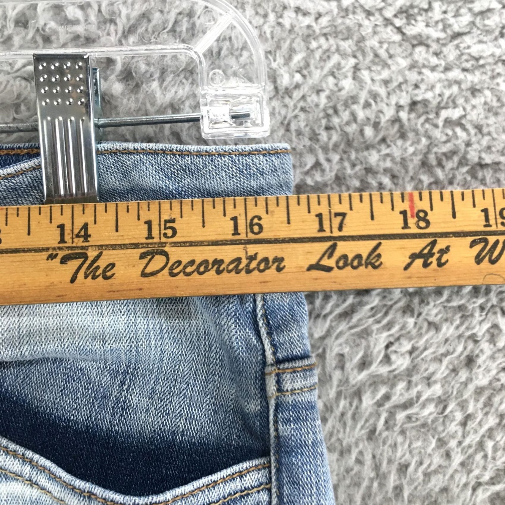 Denime Cello Jeans Womens 7 Blue Light Wash Denim Straight Zip Fly Distressed Size 28" / US 6 / IT 42 - 5 Thumbnail