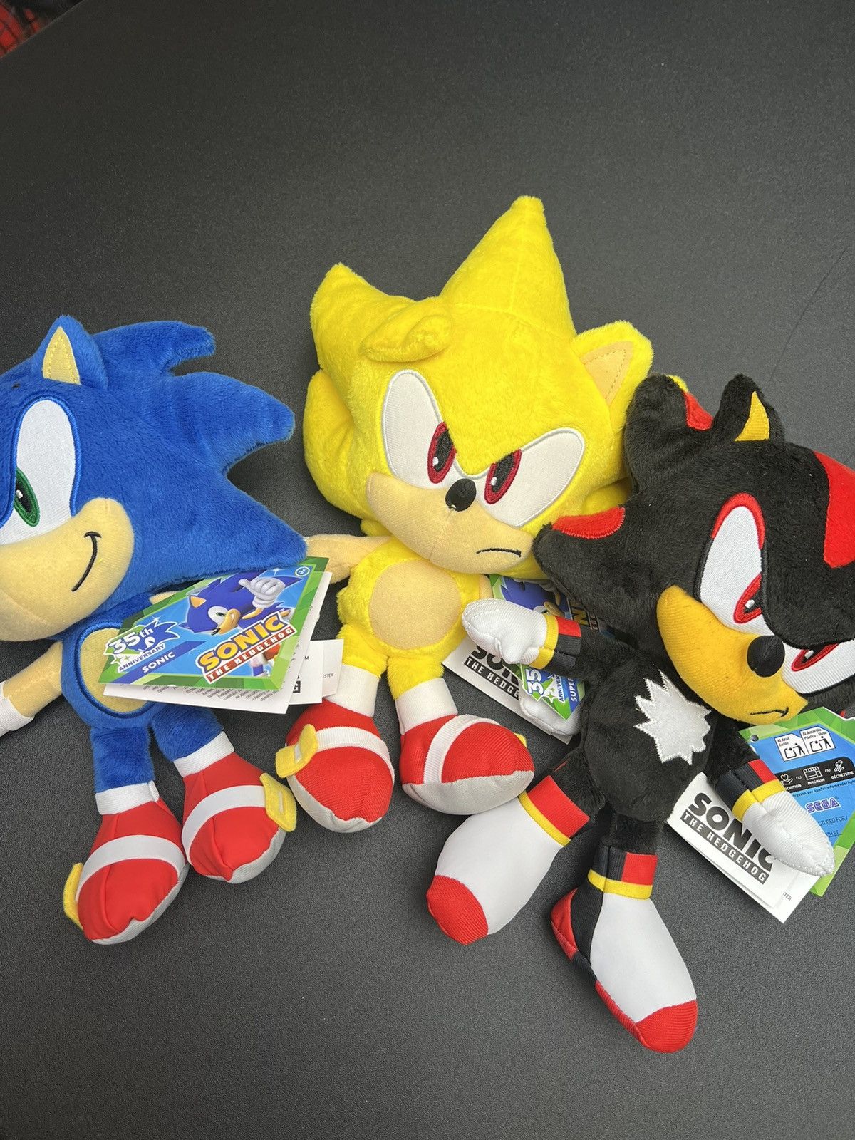 Vintage Sonic the hedgehog 35th anniversary Plushie’s Size ONE SIZE - 1 Thumbnail