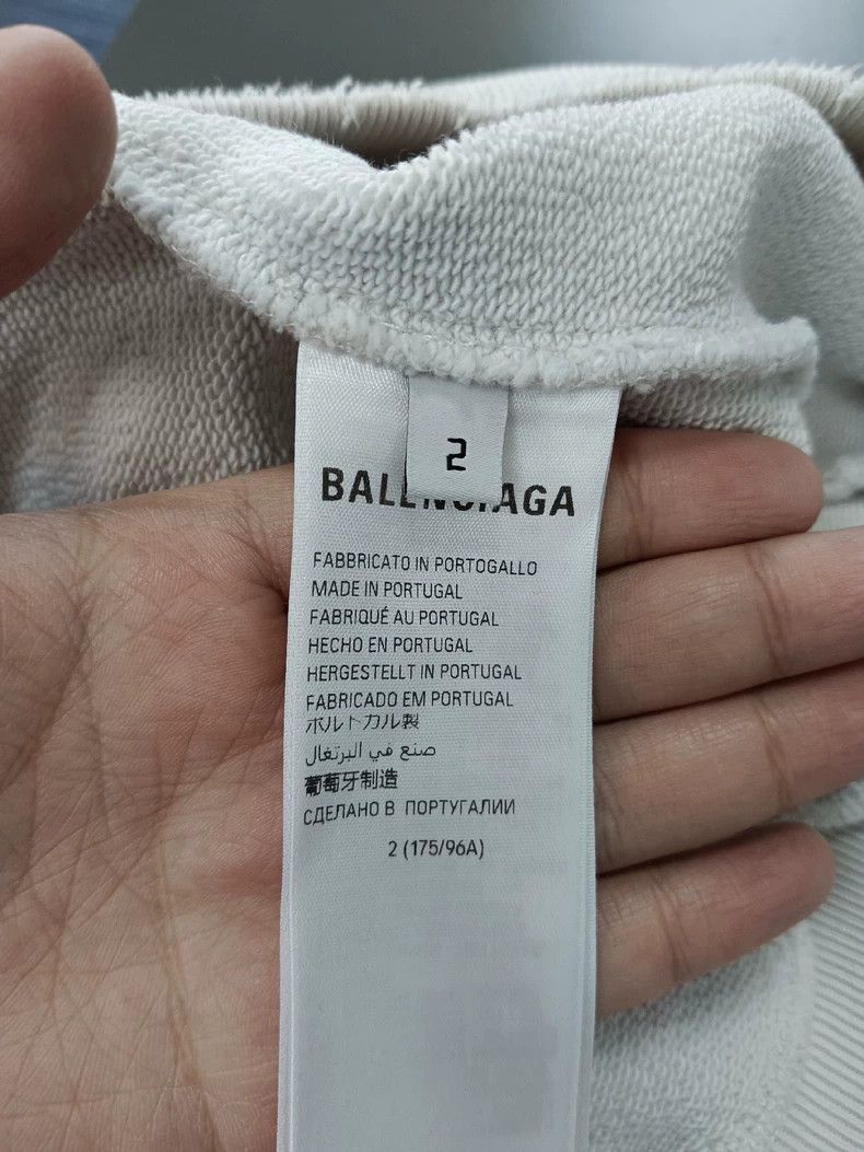 Balenciaga Balenciaga Destroy the wind tape and stick the letter logo Size US XS / EU 42 / 0 - 3 Thumbnail