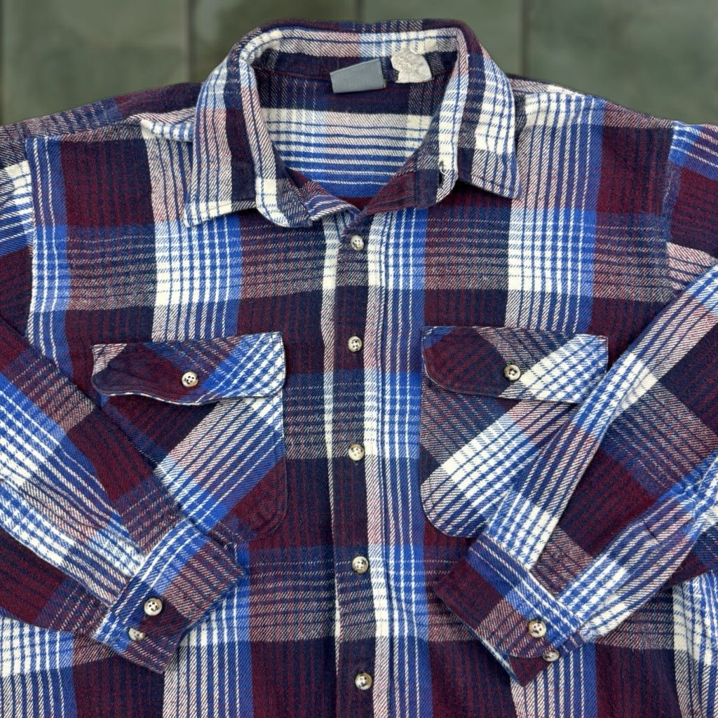 Vintage VINTAGE Ozark Wilderness Flannel Button Up Shirt Adult Large Blue Plaid 90s Outdoor Mens Size US L / EU 52-54 / 3 - 1 Thumbnail
