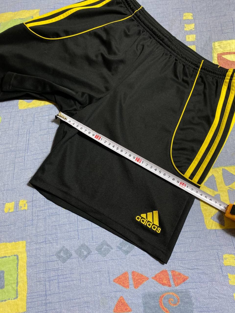 Adidas Vintage Adidas Shorts Y2K Streetwear Size US 32 / EU 48 - 10 Thumbnail
