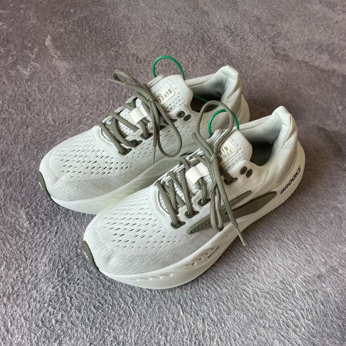 Nike Nike Green Lowtop Sneakers 42 Men Size US 9 / EU 42 - 1 Thumbnail