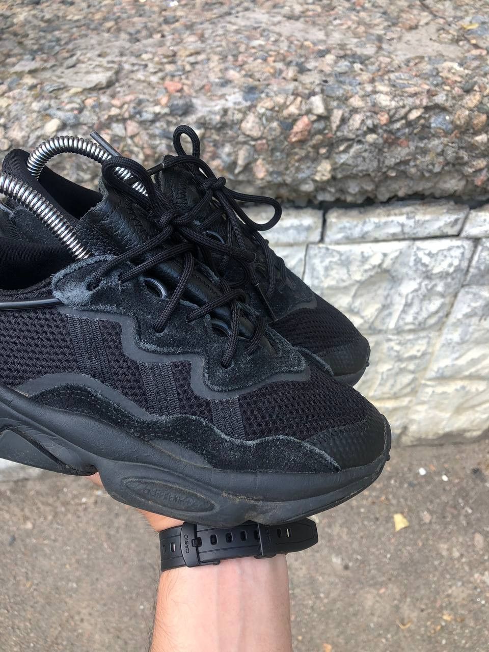 Adidas Vintage Adidas Ozweego Full Black Sneakers Casual Y2K 90s Size US 4.5 / IT 34.5 - 7 Thumbnail