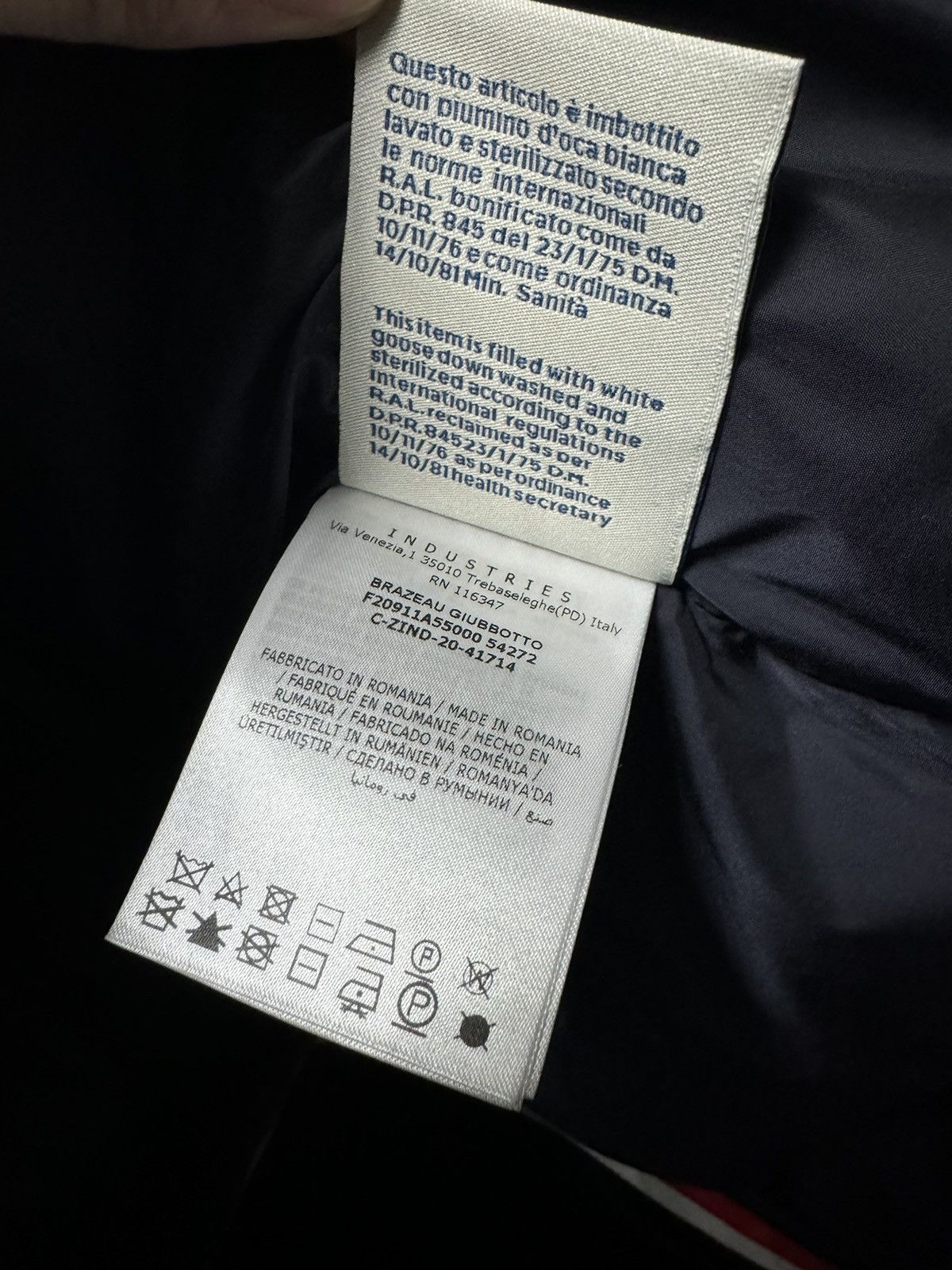 Moncler Moncler puff down jacket navy Size US S / EU 44-46 / 1 - 14 Thumbnail