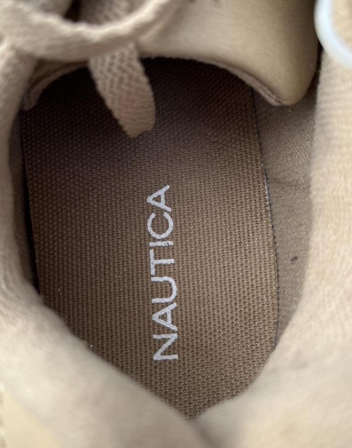 Nautica Y2K Deadstock Nautica Beige Tan Low-Top Sneakers Gum Sole Size US 7 / EU 40 - 7 Thumbnail