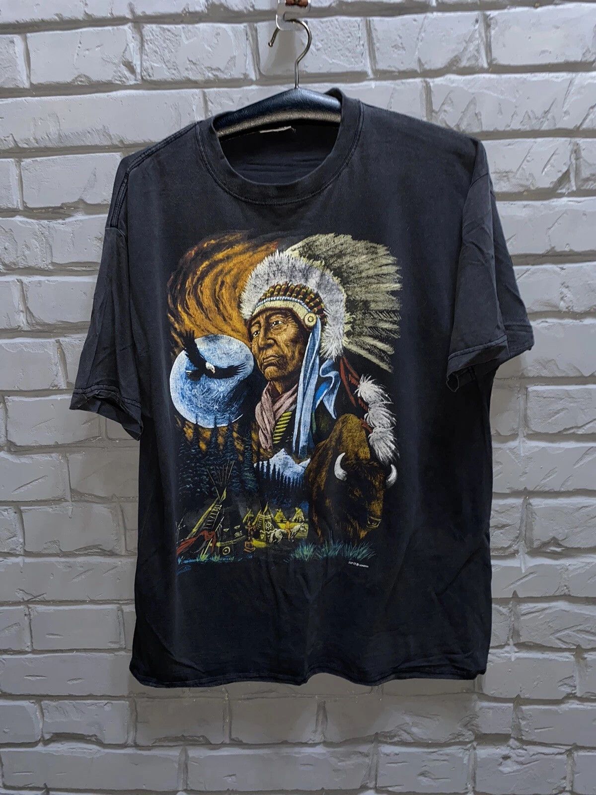 Other Vintage Indians Bison London Zip T-Shirt SZ XL Size US XL / EU 56 / 4 - 1 Thumbnail