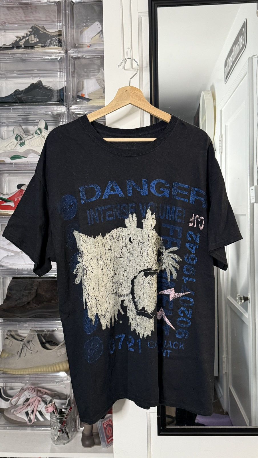 Travis Scott Travis Scott x Fragment Graphic Tee “Black” [L] PREOWNED Size US L / EU 52-54 / 3 - 1 Thumbnail