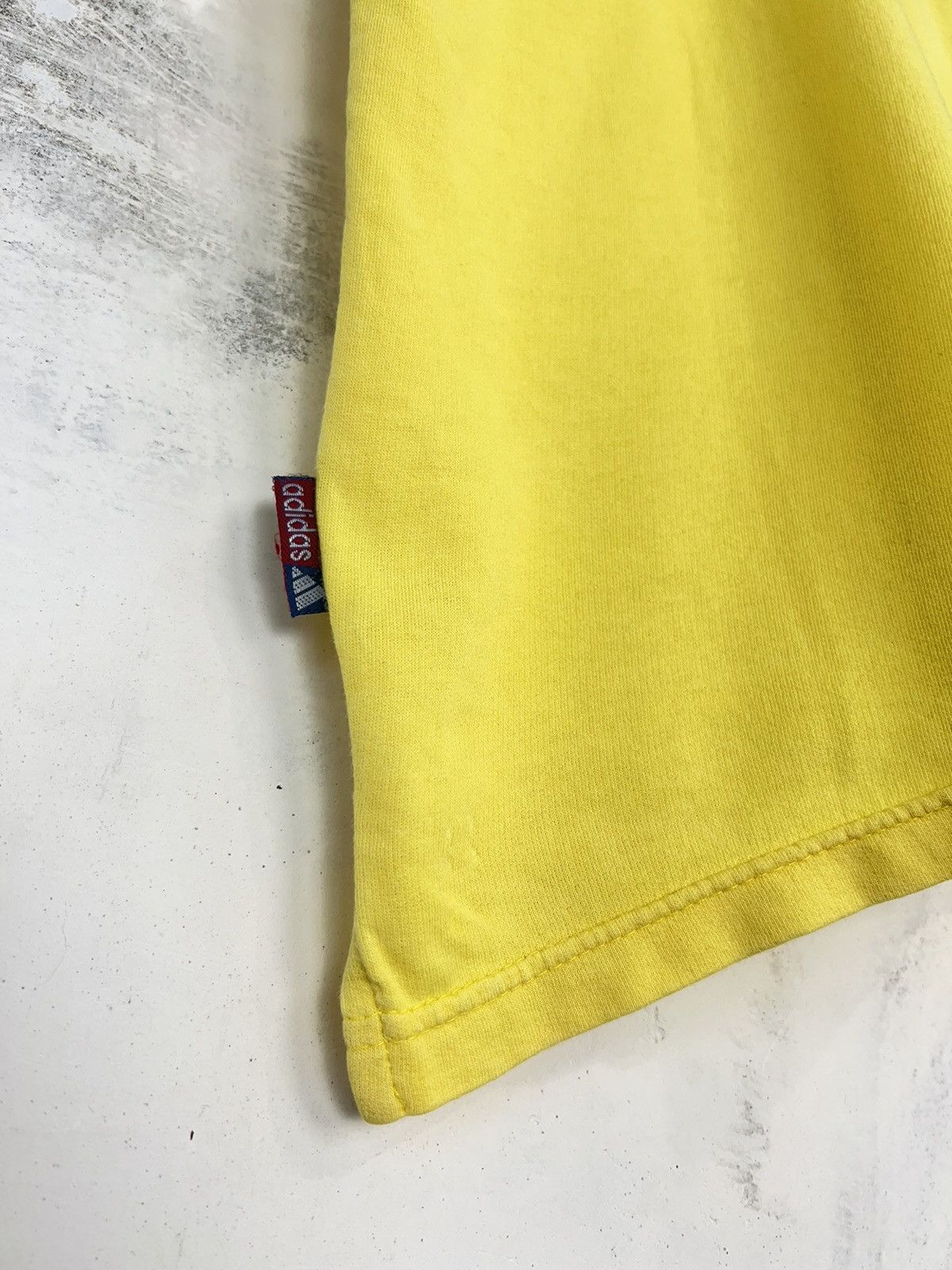 Vintage Vintage 80S Adidas Yellow Shirt Size M Size US M / EU 48-50 / 2 - 5 Thumbnail