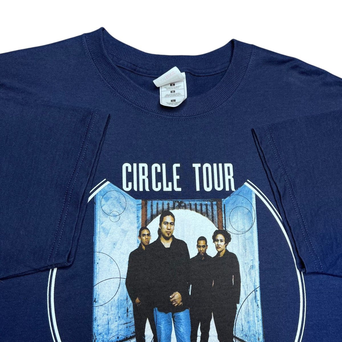 Band Tees Vintage 2000 Indigenous Circle Tour Native Band T-Shirt Size US L / EU 52-54 / 3 - 3 Thumbnail