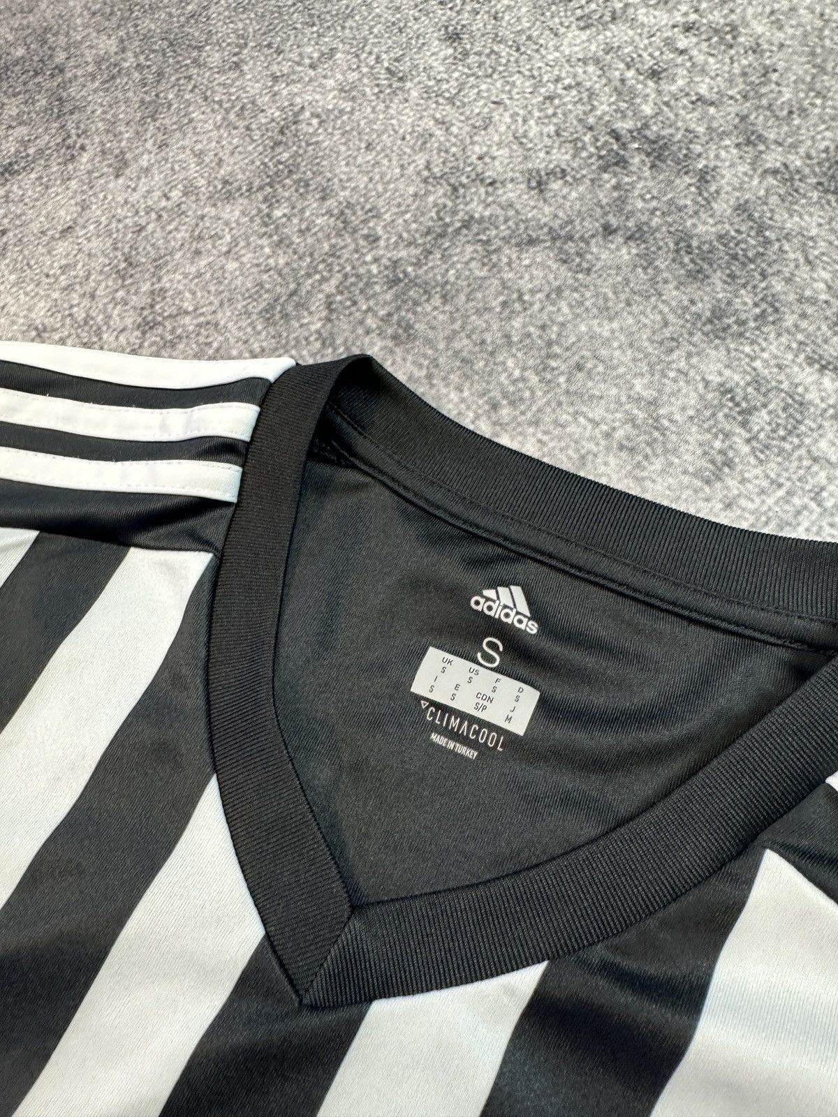 Adidas Adidas Beshiktash Vodafone Soccer Jersey Turkey S 17/18 Size US S / EU 44-46 / 1 - 4 Thumbnail