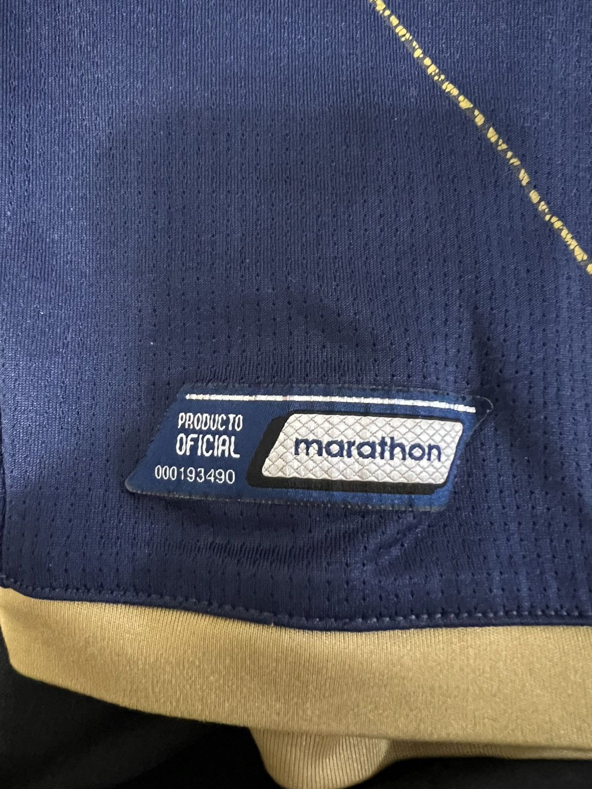 Vintage 2016 Ecuador away jersey Size US S / EU 44-46 / 1 - 2 Thumbnail